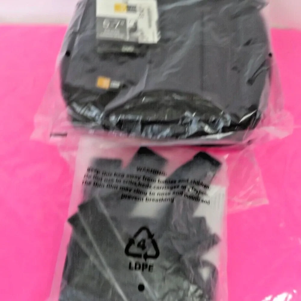 Case Logic LIFE SIMPLIFIED CAS,7 BAG PD-DVD PDVS4 BLACK #63-2401936 085854058636